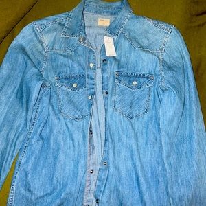 Gap classic denim top